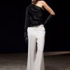 Klader & Other Stories | One Shoulder-Topp I Satin Svart