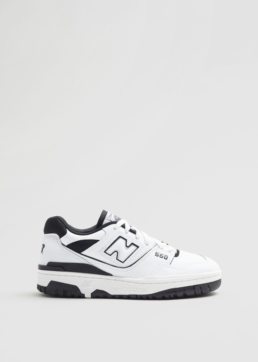 Skor & Other Stories | New Balance 550 C Sneaker Vit Med Svarta Detaljer